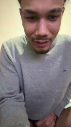 ronnycastro2505 — 在 cam4 直播的网络摄像头模特