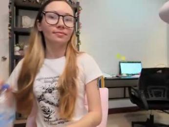 ellcrys — Chaturbate stream photo (Jun 2026)