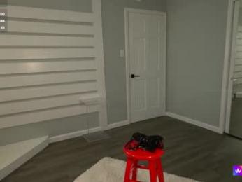 rosiebones — chaturbate