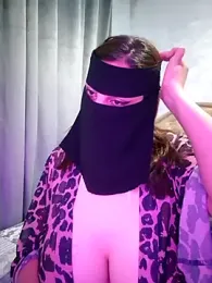 _arabica_ — 在 stripchat 直播的网络摄像头模特