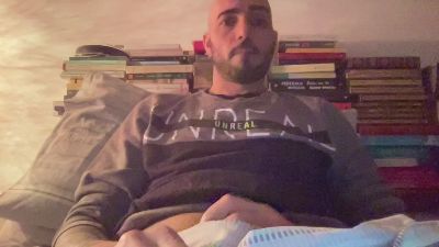 alessandromori9 — 在 cam4 直播的网络摄像头模特