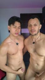 teddybear_07 — 在 cam4 直播的网络摄像头模特