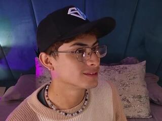 Aaron Ez — Flirt4free stream photo (Jul 2026)