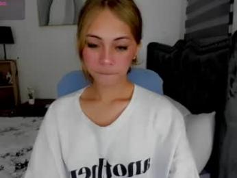 meiluxe — 在 chaturbate 直播的网络摄像头模特