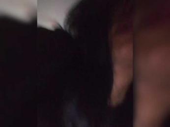 Laylay13 — 在 bongacams 直播的网络摄像头模特