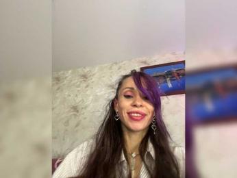 Ajara_Gujuu — 在 bongacams 直播的网络摄像头模特