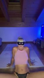 Barbiebionda — 在 cam4 直播的网络摄像头模特