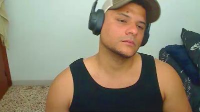 thepapi247 — Cam4 stream photo (Apr 2026)