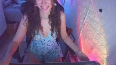 MartesBratty — Cam4 stream photo (Mar 2026)