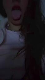 MartesBratty — Cam4 stream photo (Apr 2026)