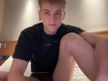 juanswaga — 在 chaturbate 直播的网络摄像头模特