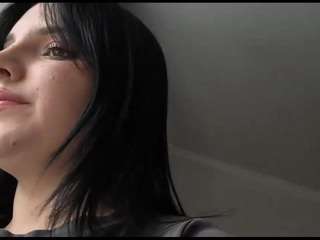 cristinemuri — 在 camsoda 直播的网络摄像头模特