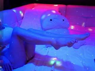 alenacroft — 在 camsoda 直播的网络摄像头模特