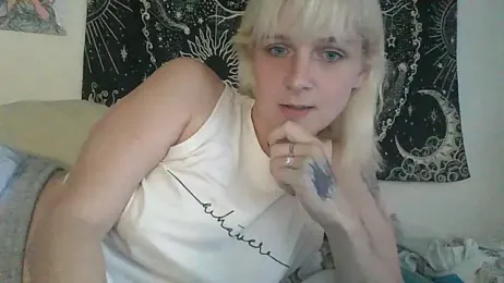 Louna1313 — Stripchat stream photo (Sep 2026)