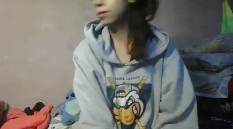 GATIINHA003 — Stripchat stream photo (Apr 2025)