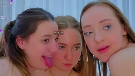 LauriePerez — Stripchat stream photo (Apr 2026)