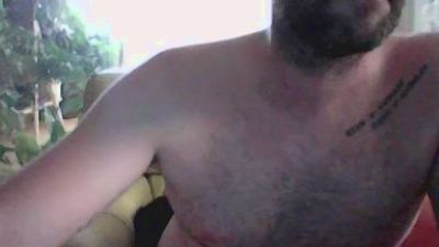 travieso21 — 在 cam4 直播的网络摄像头模特