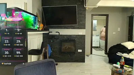 Layla- — Stripchat stream photo (Mar 2026)