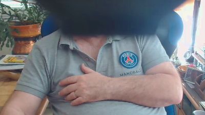 maxidoux — Cam4 stream photo (Mar 2026)