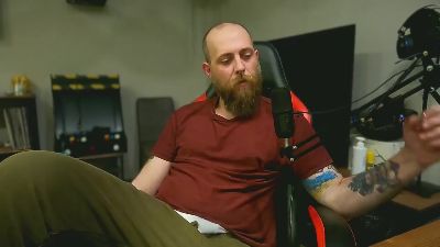 BarboneCE — 在 cam4 直播的网络摄像头模特