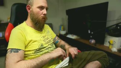 BarboneCE — 在 cam4 直播的网络摄像头模特