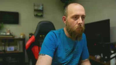 BarboneCE — 在 cam4 直播的网络摄像头模特