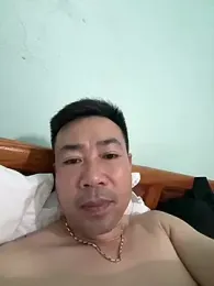 quachnhu1984 — 在 stripchat 直播的网络摄像头模特