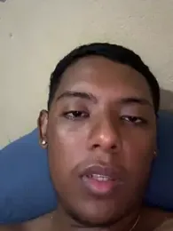 Nuneszs17 — Stripchat stream photo (Sep 2026)