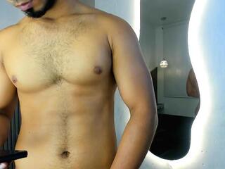 Liian Brown — Flirt4free stream photo (Sep 2026)