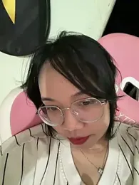 Emmiuuuu03 — 在 stripchat 直播的网络摄像头模特