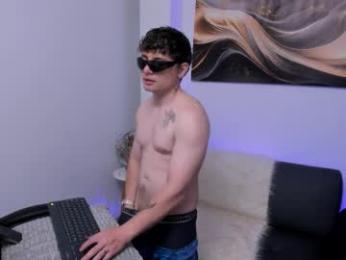leoo_miller — Chaturbate stream photo (Dec 2025)