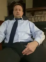 Realybigdill — 在 stripchat 直播的网络摄像头模特