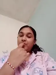 Indianspark4u — Stripchat stream photo (Nov 2025)
