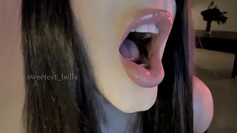 sweetest_bella — 在 stripchat 直播的网络摄像头模特