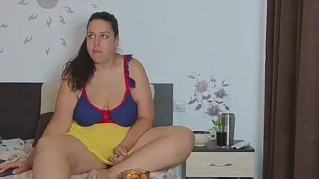 Young_Strawberry — Stripchat stream photo (Aug 2026)