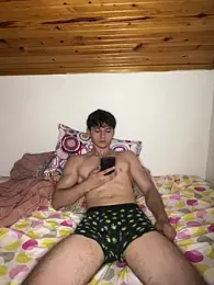 crazyboyy3 — 在 stripchat 直播的网络摄像头模特
