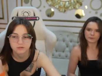 playhard054_official — 在 chaturbate 直播的网络摄像头模特