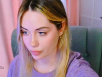 -ANN — 在 bongacams 直播的网络摄像头模特