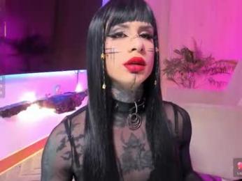 luxyshy — Chaturbate stream photo (Mar 2026)