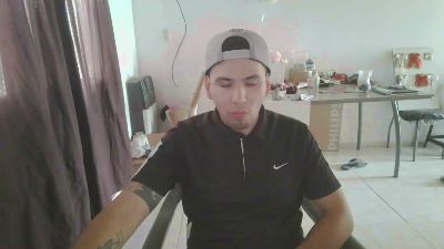 Agustinnn287 — Cam4 stream photo (Mar 2026)