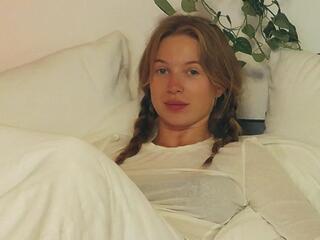Emma Wilde — Flirt4free stream photo (Sep 2026)