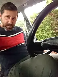 BZH45 — 在 stripchat 直播的网络摄像头模特