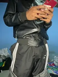 mondacuo3000 — Stripchat stream photo (Mar 2026)