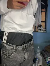 mondacuo3000 — Stripchat stream photo (Mar 2026)