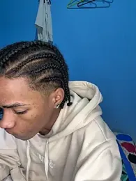 mondacuo3000 — Stripchat stream photo (Mar 2026)