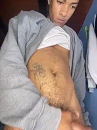 mondacuo3000 — Stripchat stream photo (Mar 2026)