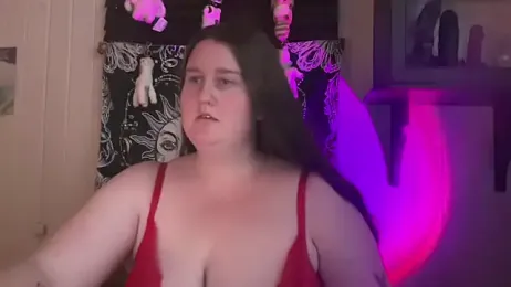 xopeachybaby — 在 stripchat 直播的网络摄像头模特