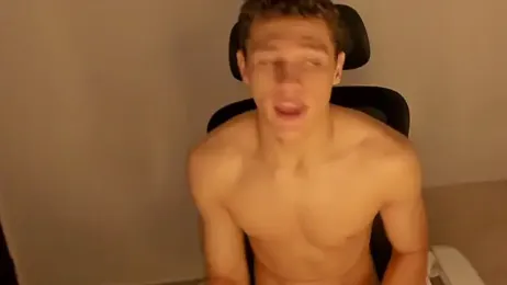 laurent_nova — Stripchat stream photo (Feb 2026)