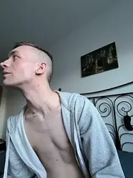 nickdtr23 — Stripchat stream photo (Mar 2026)