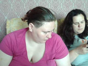 HollyXEva — 在 bongacams 直播的网络摄像头模特